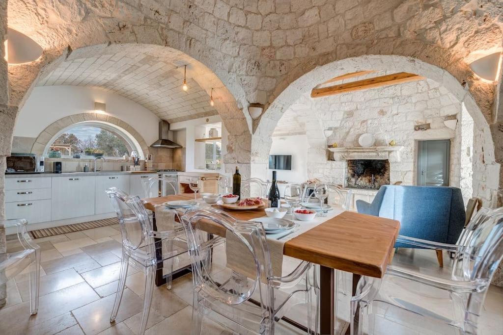 Trulli Gianpaolo - Luxury Villa ออสตูนี ภายนอก รูปภาพ
